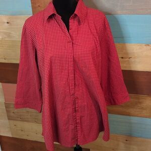 Large motherhood button-down